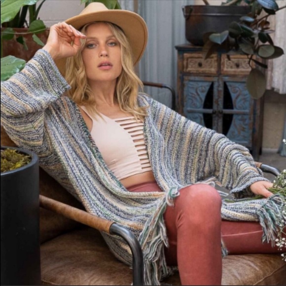 POL — Open Front Cardigan with Fringe Hem Sweater - Picture 4 of 5